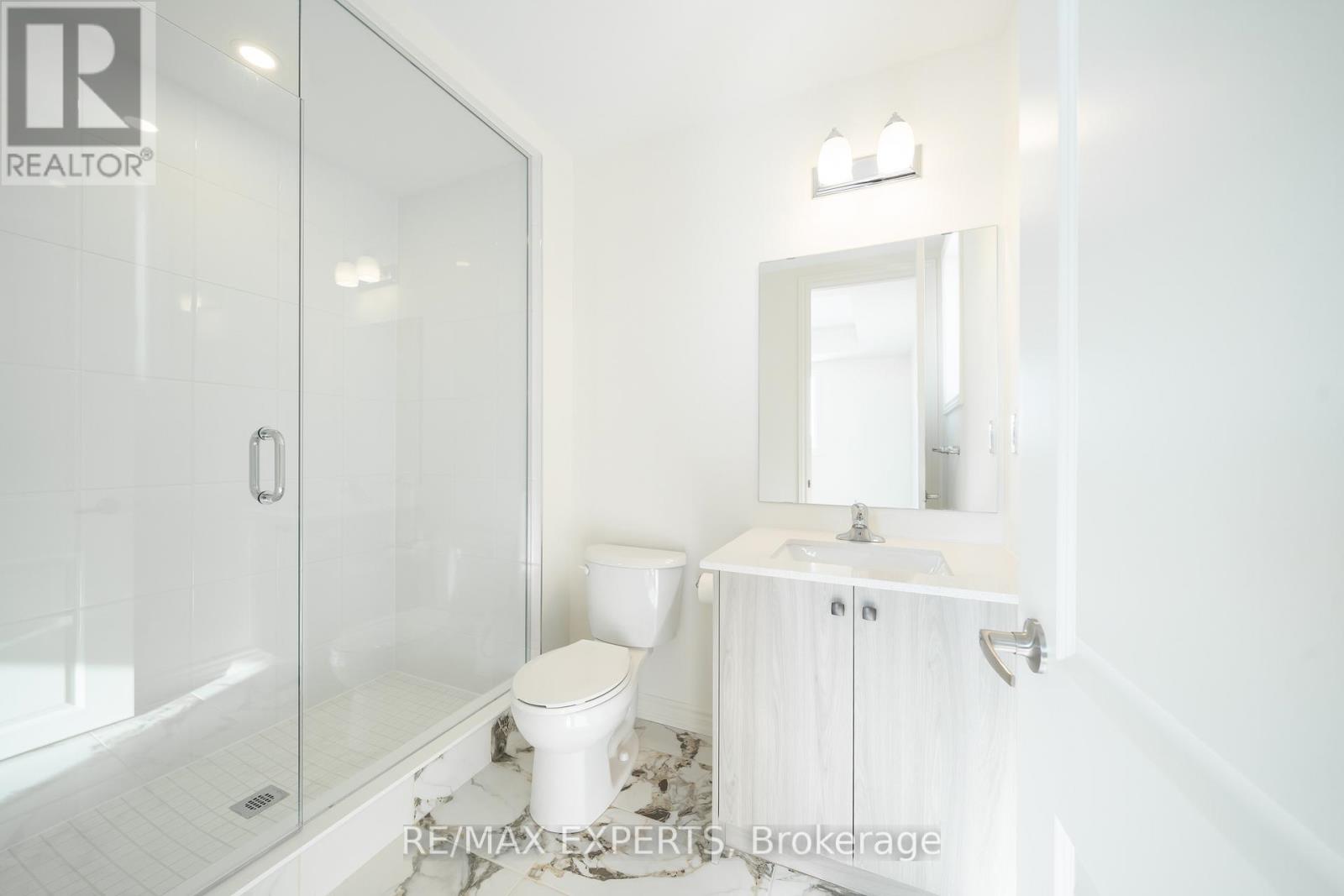 #2nd Flr - 54 Debois Street, Kawartha Lakes, Ontario  K9V 0S5 - Photo 25 - X12656446