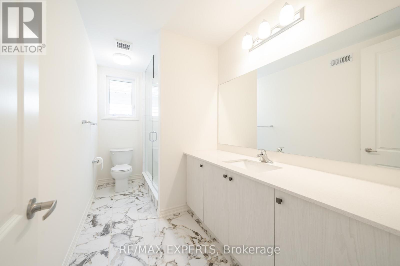 #2nd Flr - 54 Debois Street, Kawartha Lakes, Ontario  K9V 0S5 - Photo 16 - X12656446