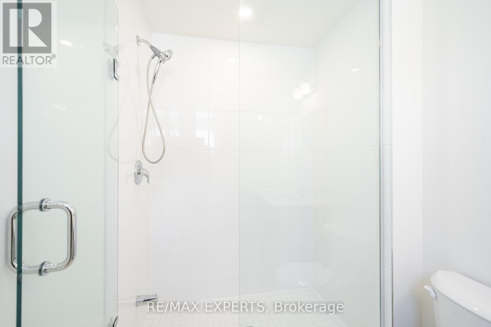 #2nd Flr - 54 Debois Street, Kawartha Lakes, Ontario  K9V 0S5 - Photo 27 - X12656446