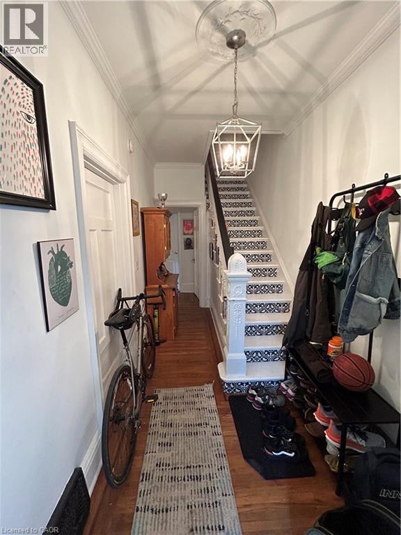 207 Charlton Avenue W Unit# Main, Hamilton, Ontario  L8P 2E3 - Photo 5 - 40795571