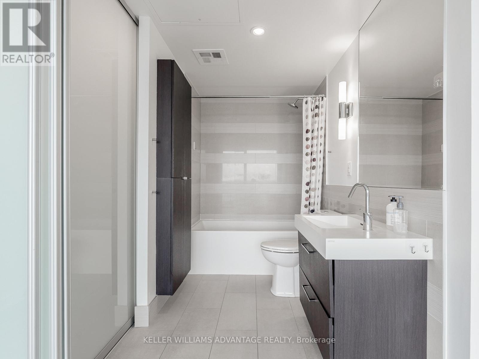 3503 - 70 Distillery Lane, Toronto, Ontario  M5A 0E3 - Photo 10 - C12656730