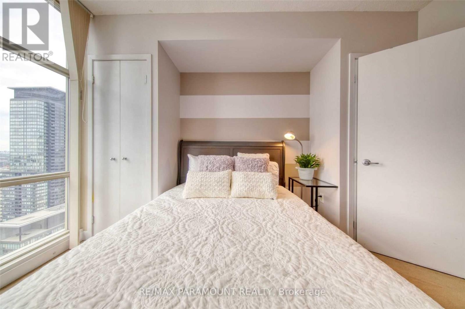 3912 - 10 Navy Wharf Court, Toronto, Ontario  M5V 3V2 - Photo 16 - C12656756