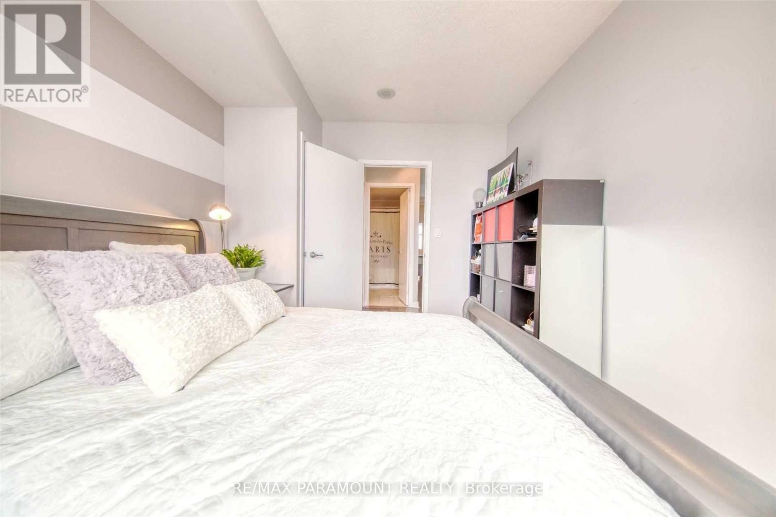 3912 - 10 Navy Wharf Court, Toronto, Ontario  M5V 3V2 - Photo 17 - C12656756