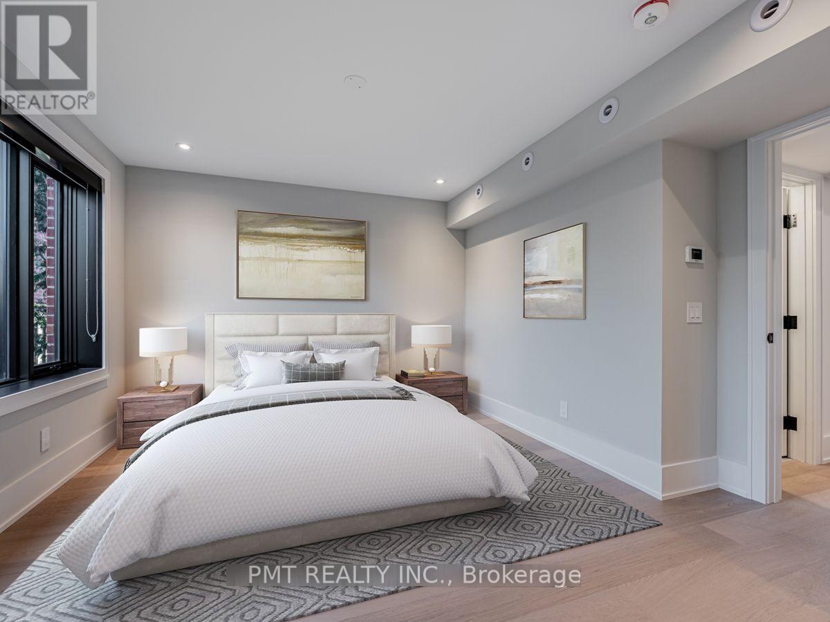 Main (Unit B) - 157 Roslin Avenue, Toronto, Ontario  M4N 1Z5 - Photo 11 - C12656758