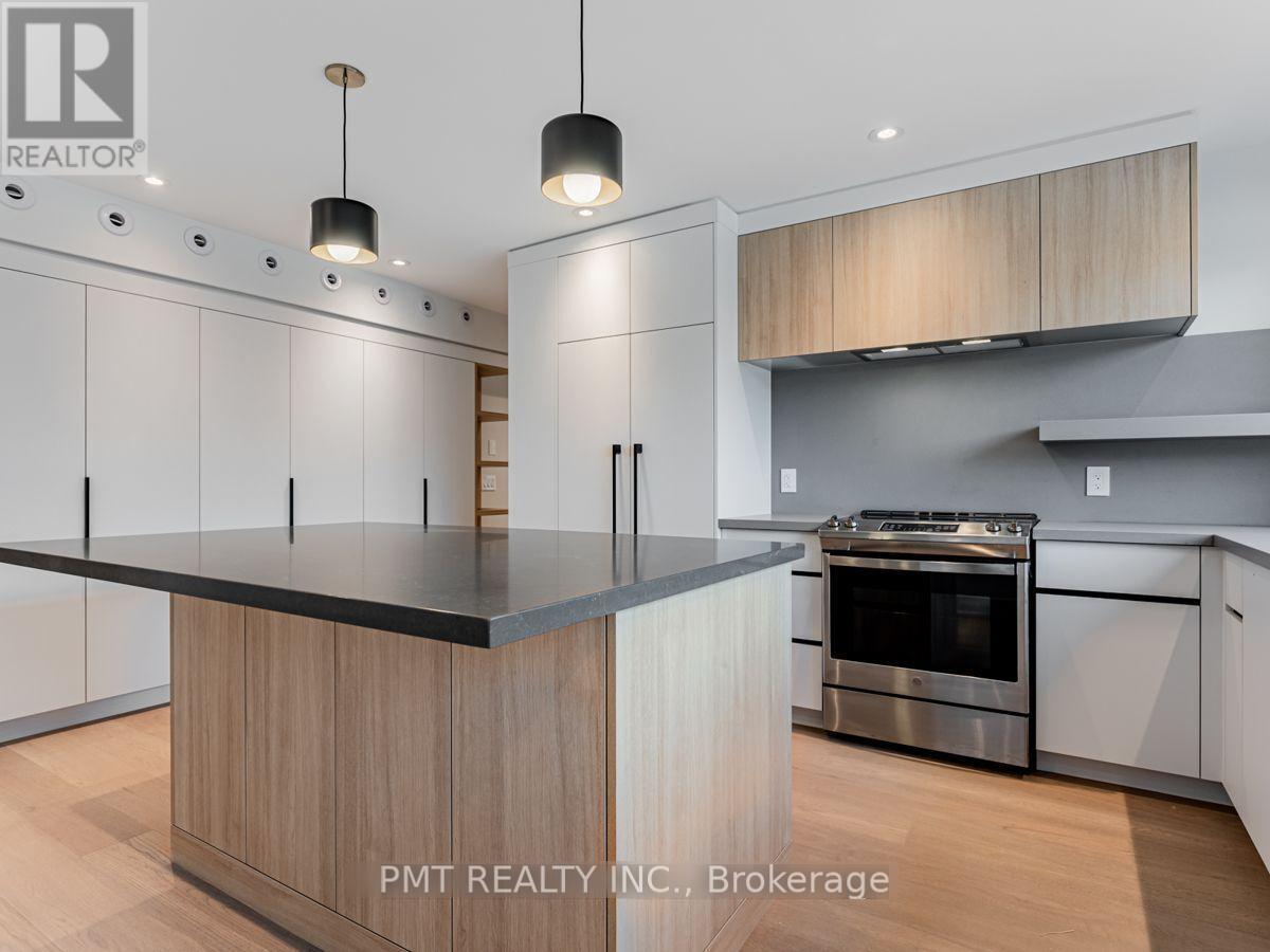 Main (Unit B) - 157 Roslin Avenue, Toronto, Ontario  M4N 1Z5 - Photo 3 - C12656758