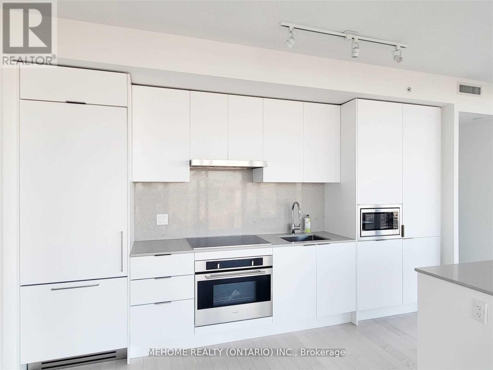 3911 - 20 Lombard Street, Toronto, Ontario  M5C 1M1 - Photo 12 - C12656772