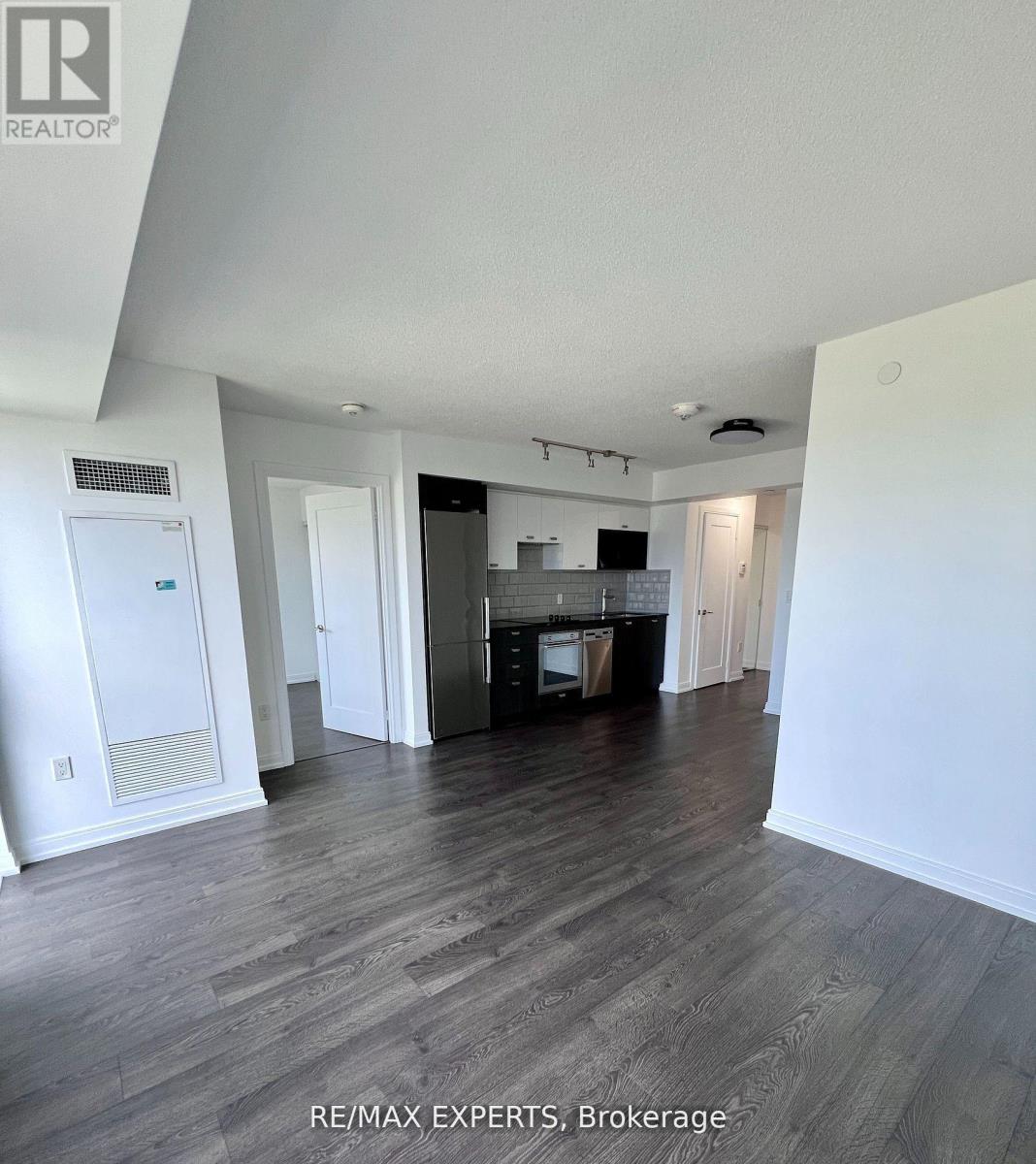 1719 - 275 Village Green Square, Toronto, Ontario M1S 0L8 - Photo 7 - E12656760