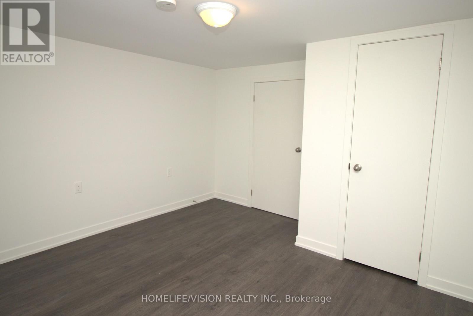 Unknown Address, ,     - Photo 8 - E12656764