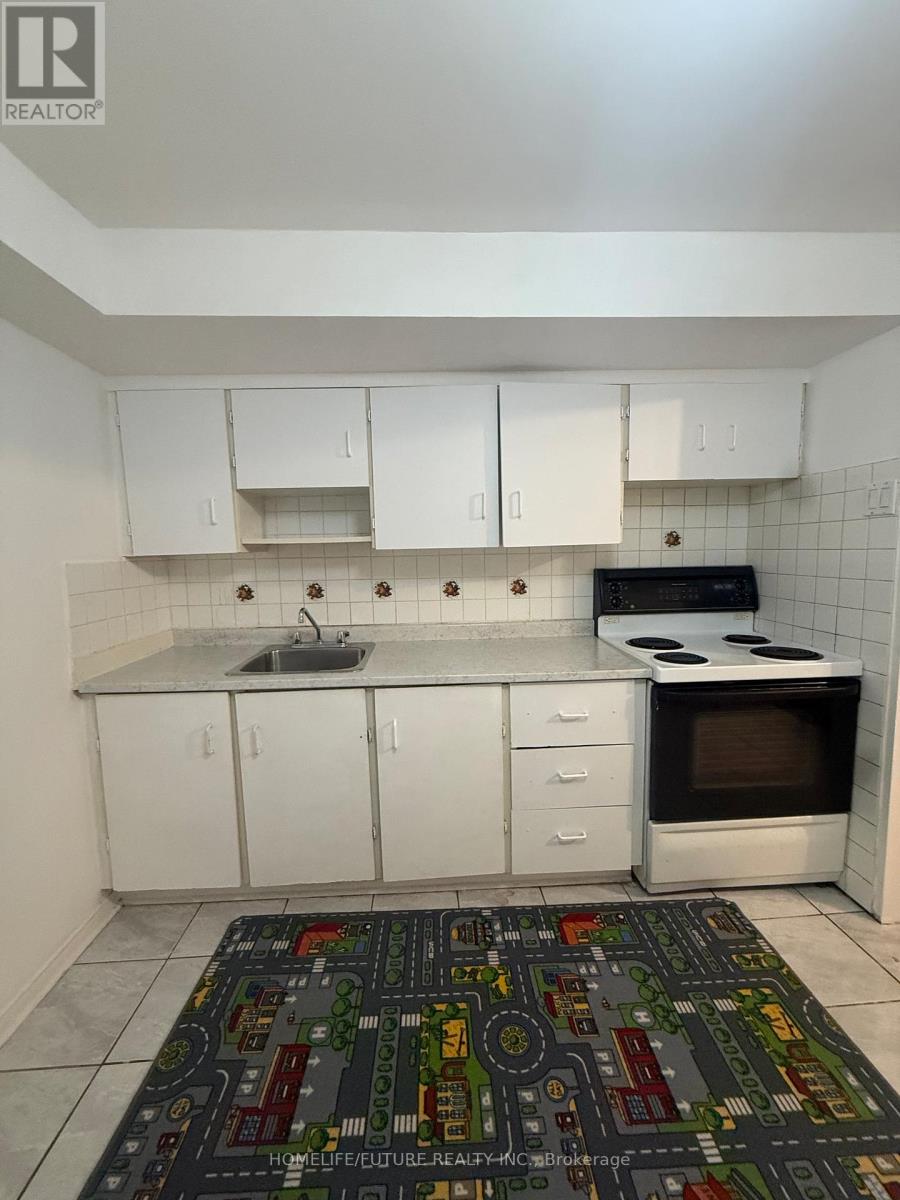 Bsmt - 1597 Harrowsmith Court, Pickering, Ontario  L1X 2M1 - Photo 5 - E12656790