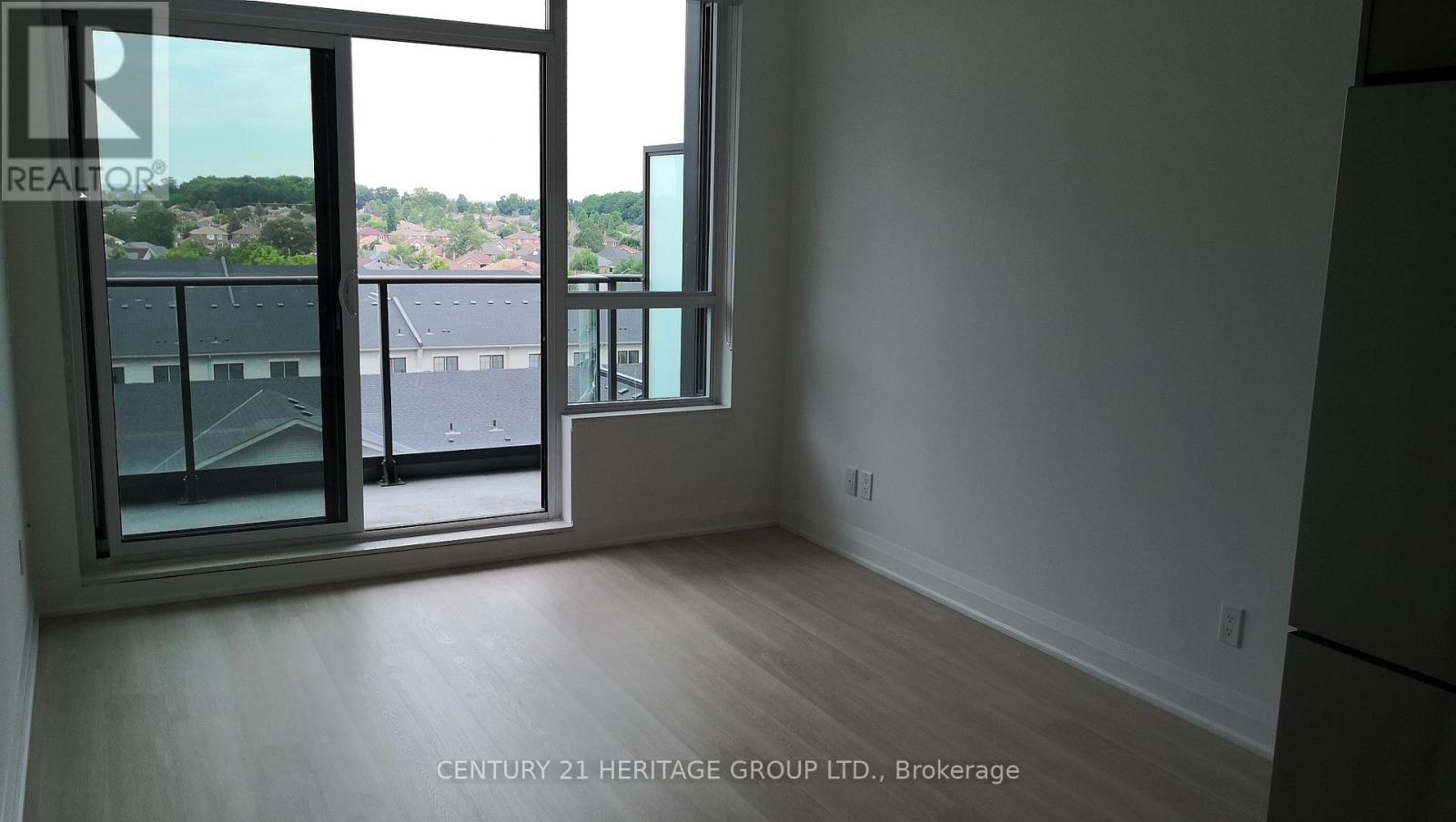 717 - 396 Highway 7 E, Richmond Hill, Ontario  L4B 0G7 - Photo 4 - N12656766