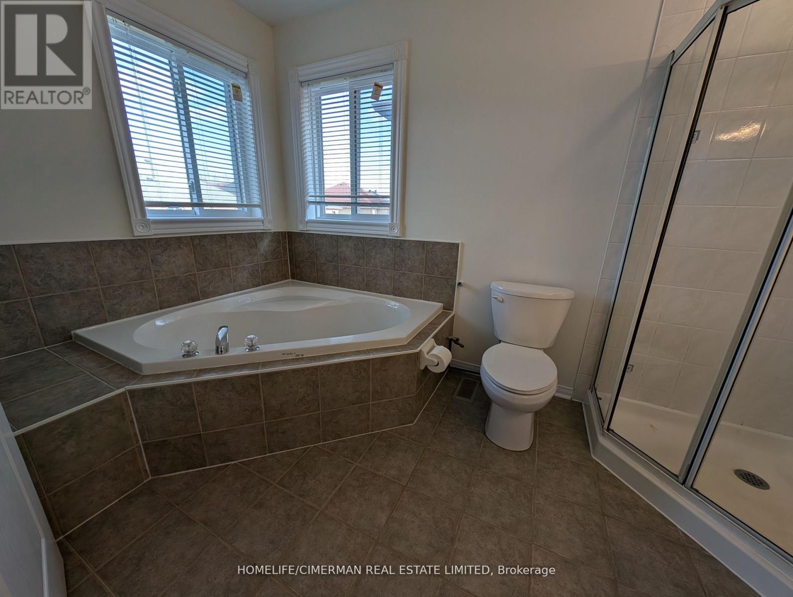 50 Antique Drive, Richmond Hill, Ontario  L4E 3X5 - Photo 17 - N12656784