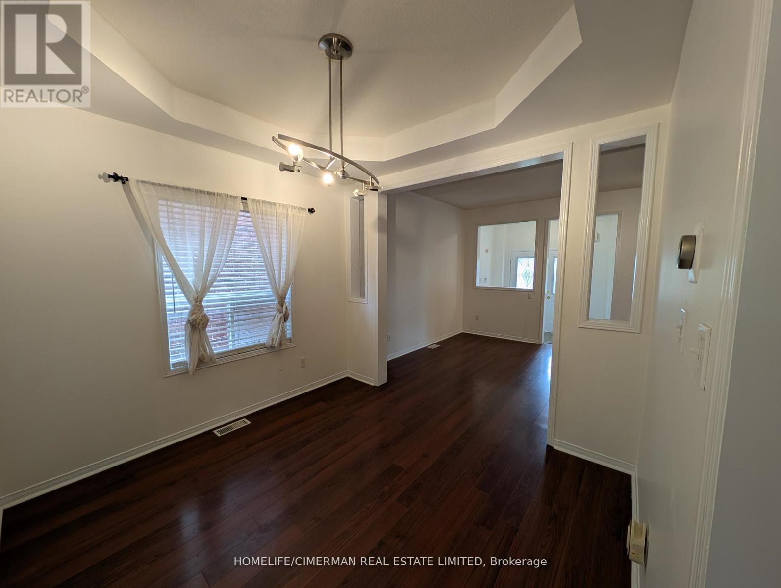 50 Antique Drive, Richmond Hill, Ontario  L4E 3X5 - Photo 5 - N12656784