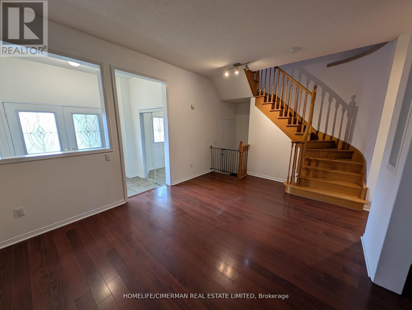 50 Antique Drive, Richmond Hill, Ontario  L4E 3X5 - Photo 6 - N12656784