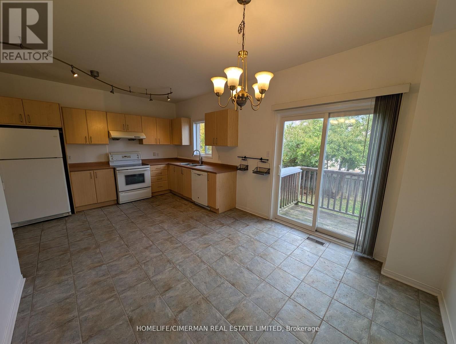 50 Antique Drive, Richmond Hill, Ontario  L4E 3X5 - Photo 7 - N12656784