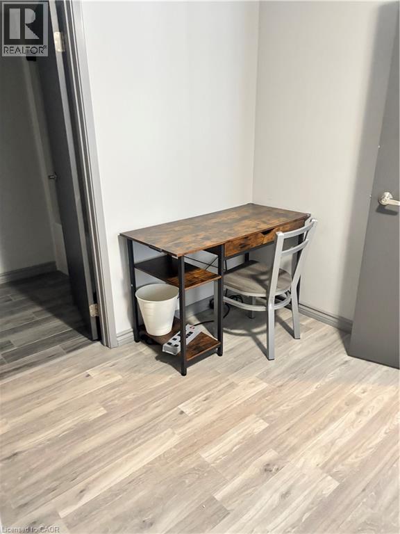 275 Larch Street Unit# 108, Waterloo, Ontario  N2L 3R2 - Photo 7 - 40795569