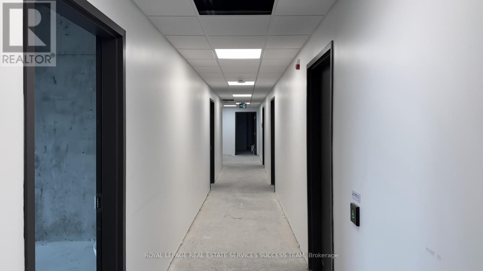 301 - 600 Dixon Road, Toronto, Ontario  M9W 1J1 - Photo 6 - W12656716