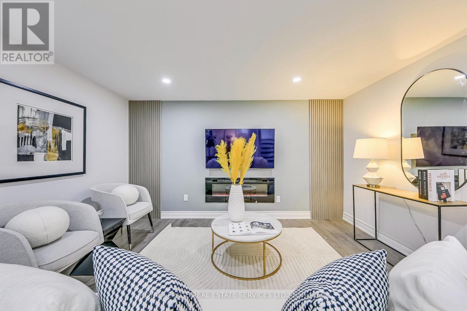 26 Miller Road, Oakville, Ontario  L6H 1J6 - Photo 28 - W12656792