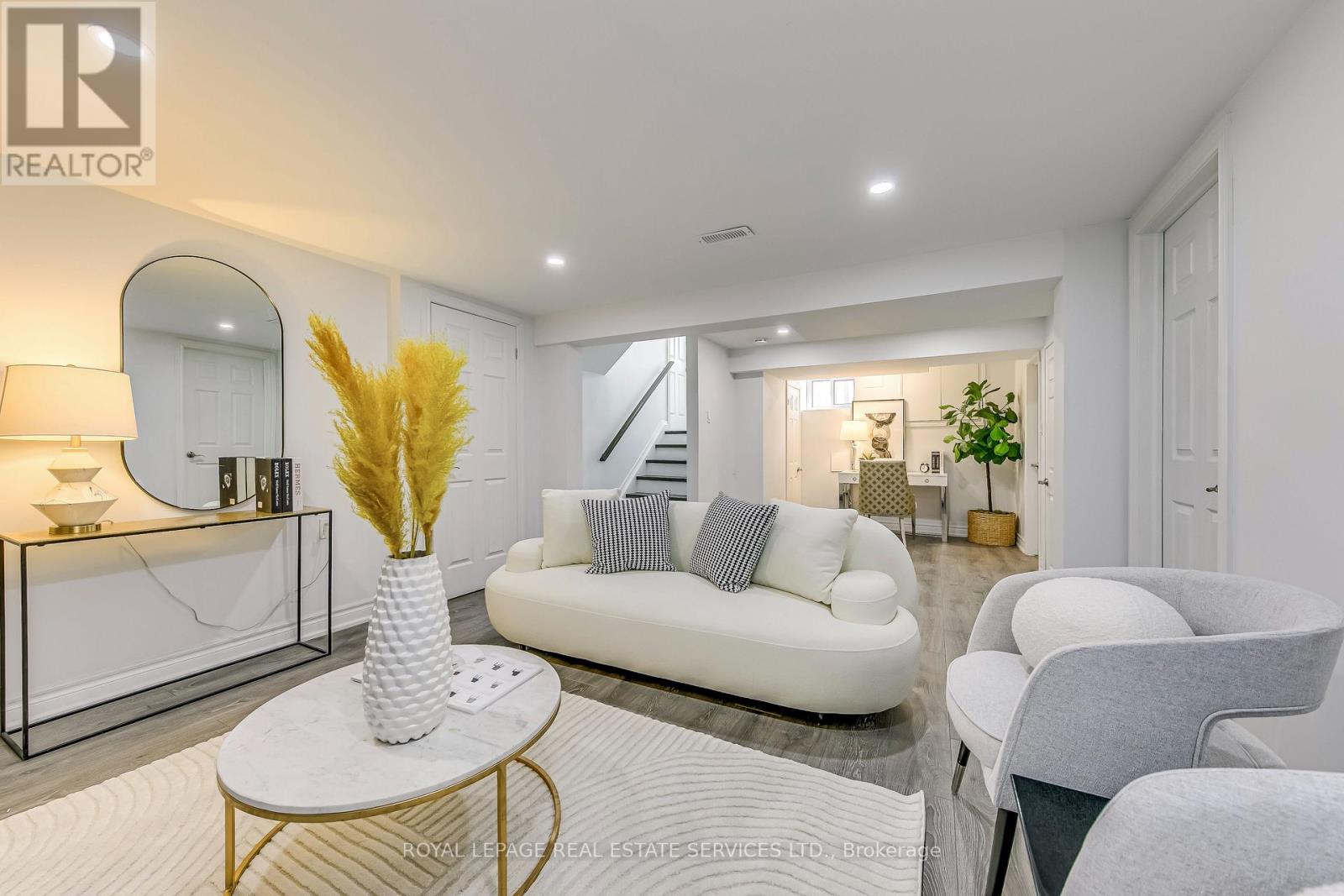 26 Miller Road, Oakville, Ontario  L6H 1J6 - Photo 30 - W12656792