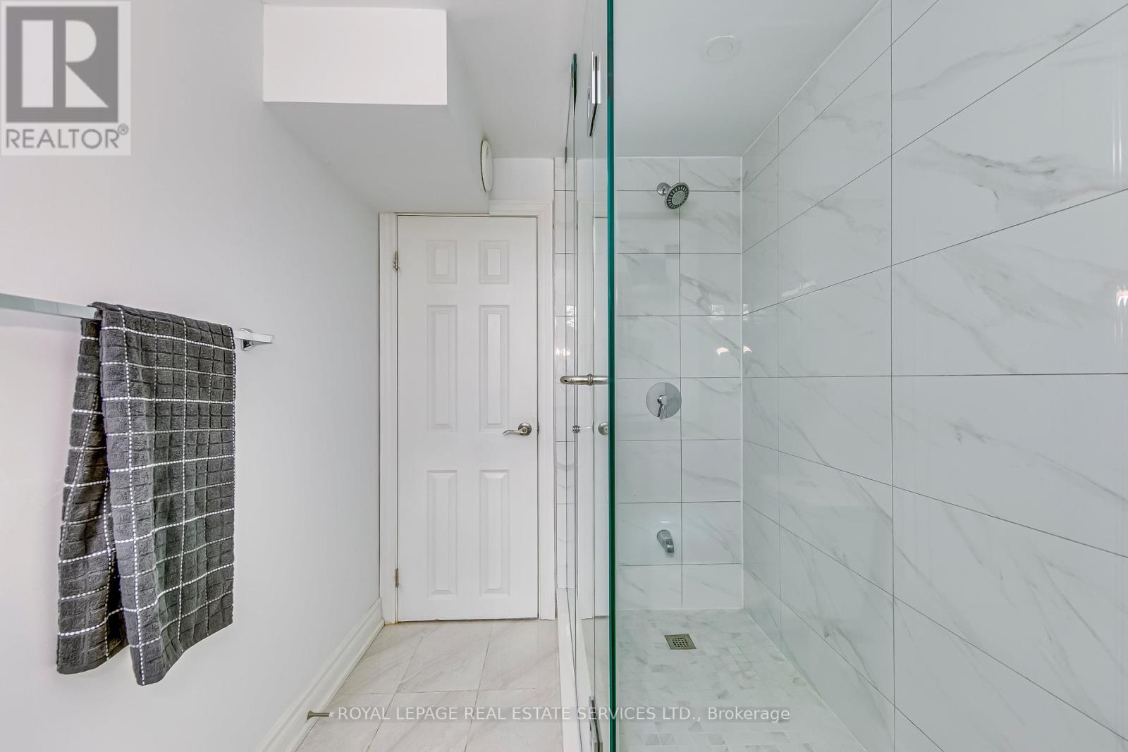 26 Miller Road, Oakville, Ontario  L6H 1J6 - Photo 36 - W12656792