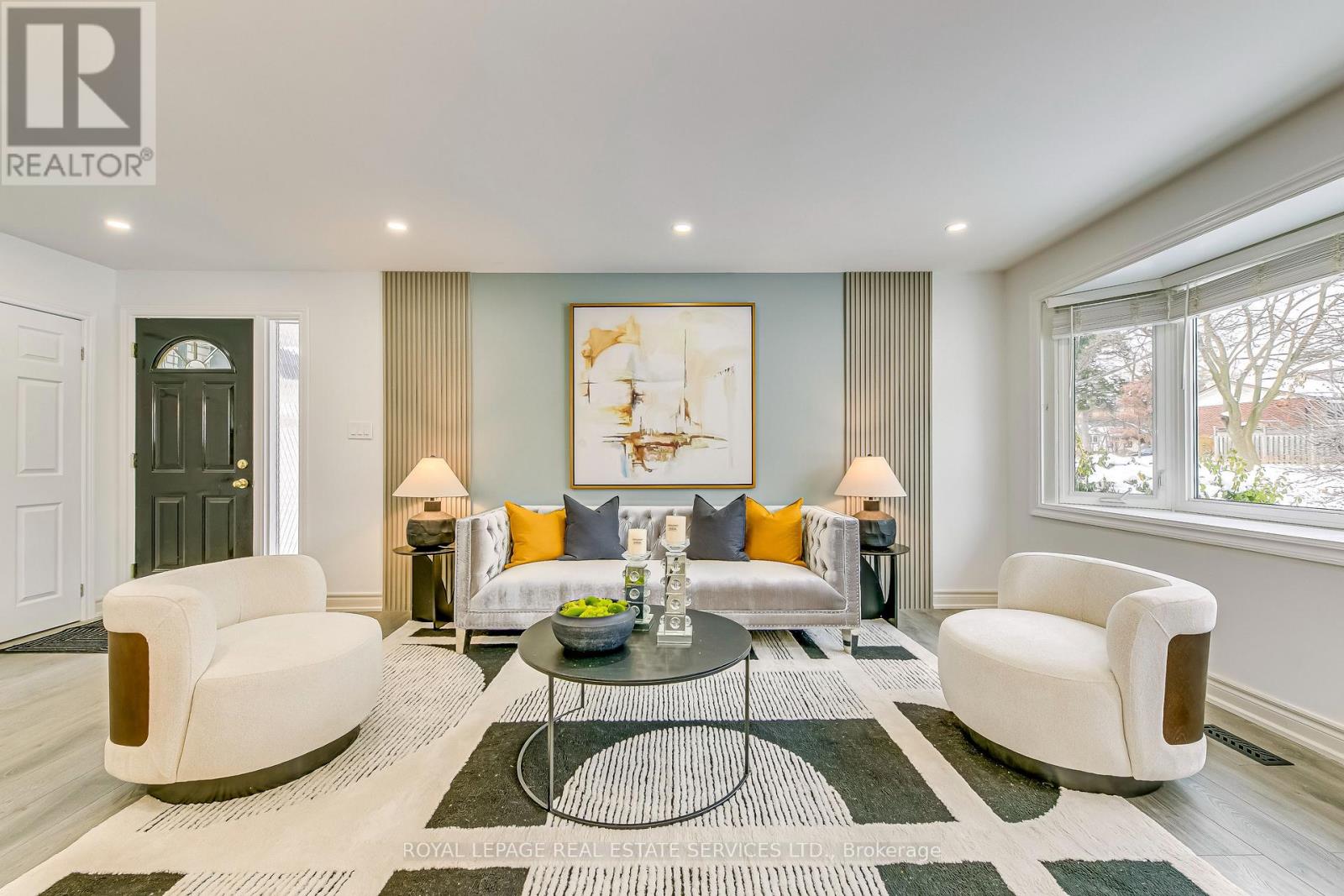 26 Miller Road, Oakville, Ontario  L6H 1J6 - Photo 6 - W12656792