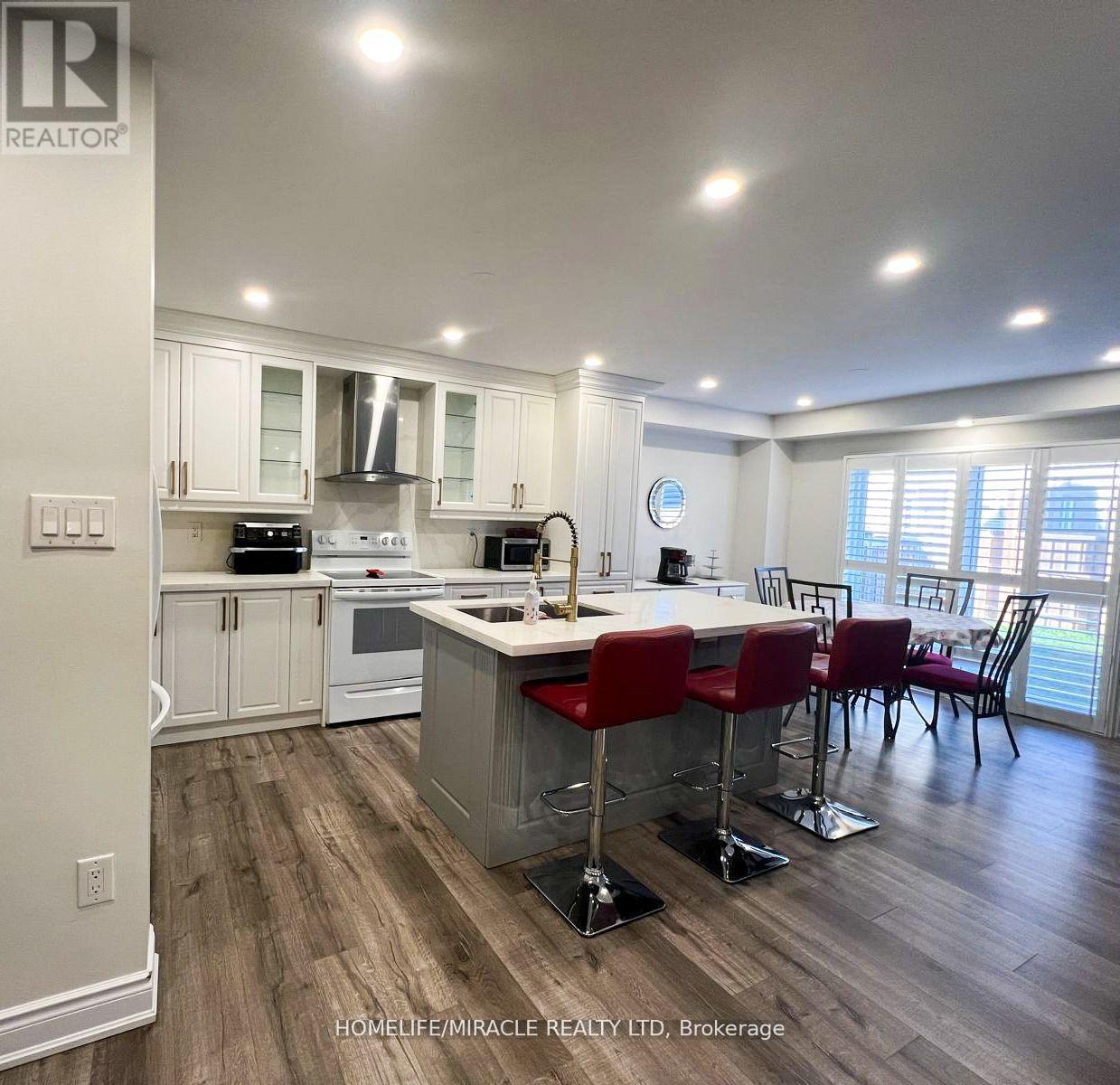 112 Gillespie Drive, Brantford, Ontario  N3T 0K2 - Photo 19 - X12656704