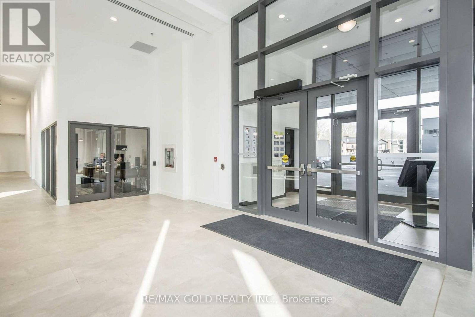 1612 - 15 Glebe Street, Cambridge, Ontario  N1S 0C3 - Photo 5 - X12656742