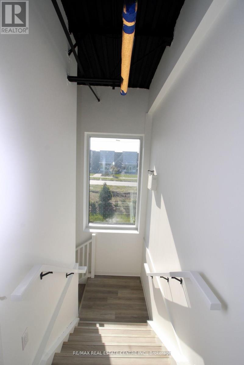 16 - 587 Hanlon Creek Boulevard, Guelph, Ontario  N1C 0A1 - Photo 22 - X12656782