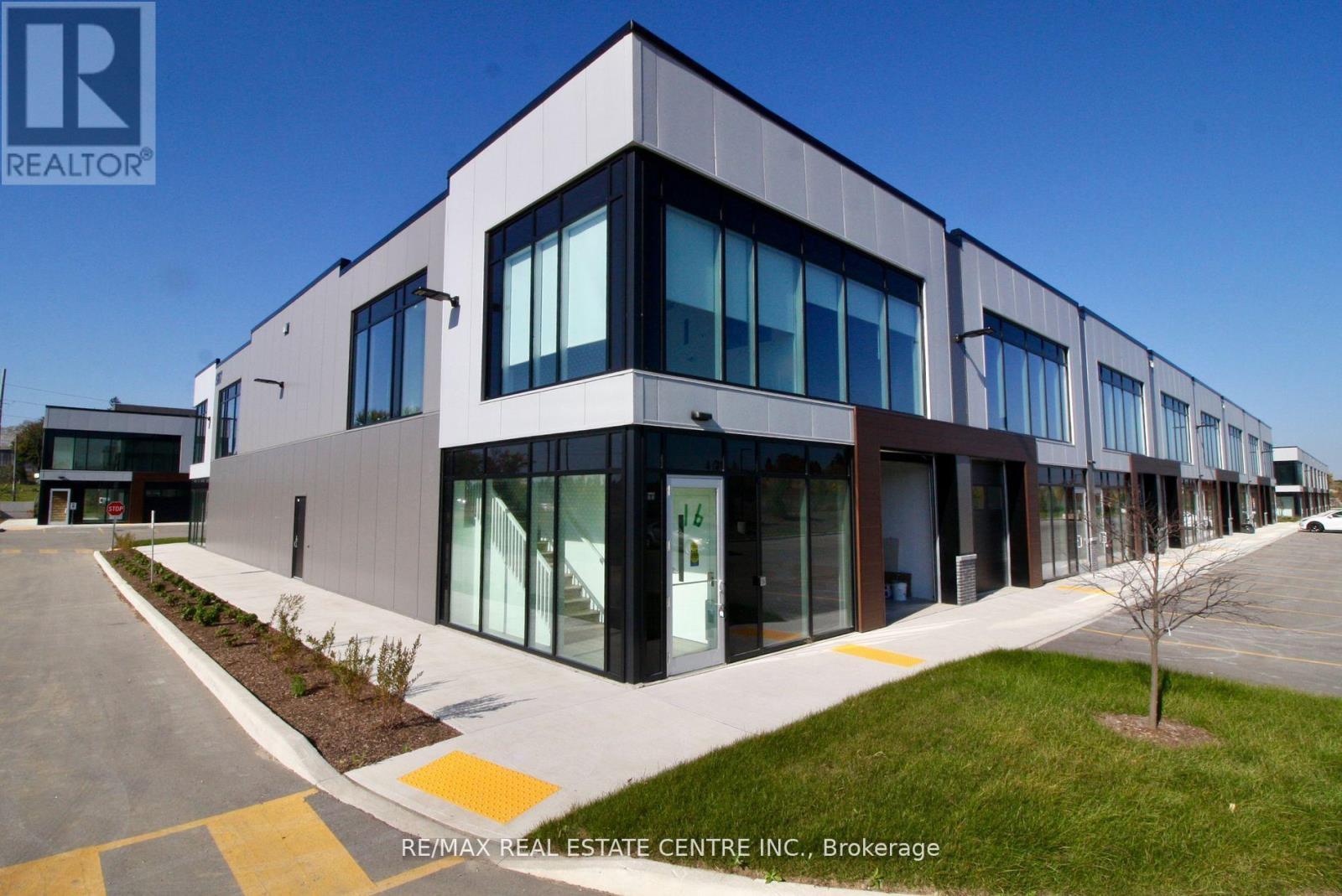 16 - 587 Hanlon Creek Boulevard, Guelph, Ontario  N1C 0A1 - Photo 4 - X12656782