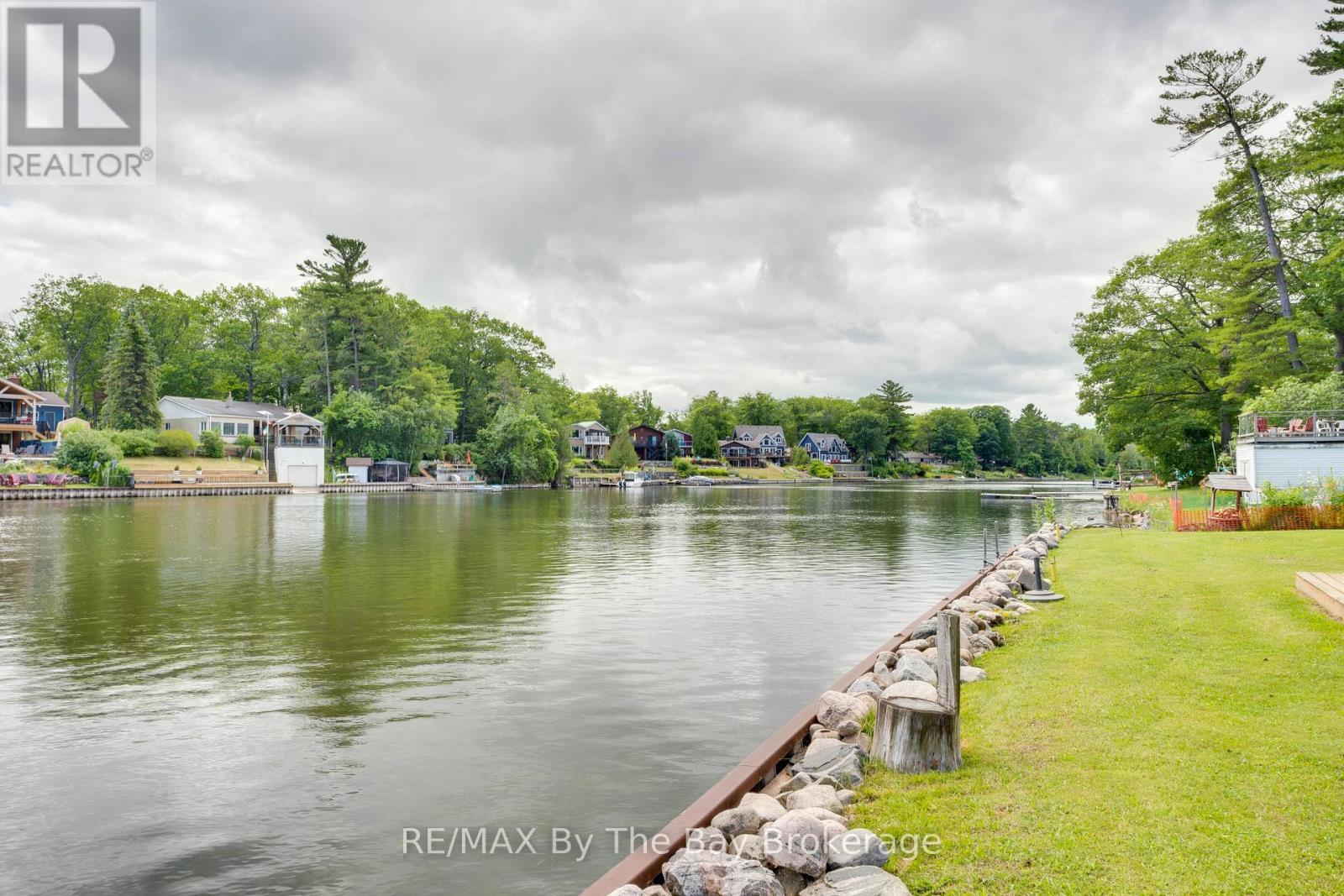 3 - 1067 Mosley Street, Wasaga Beach, Ontario  L9Z 2G7 - Photo 25 - S12638356