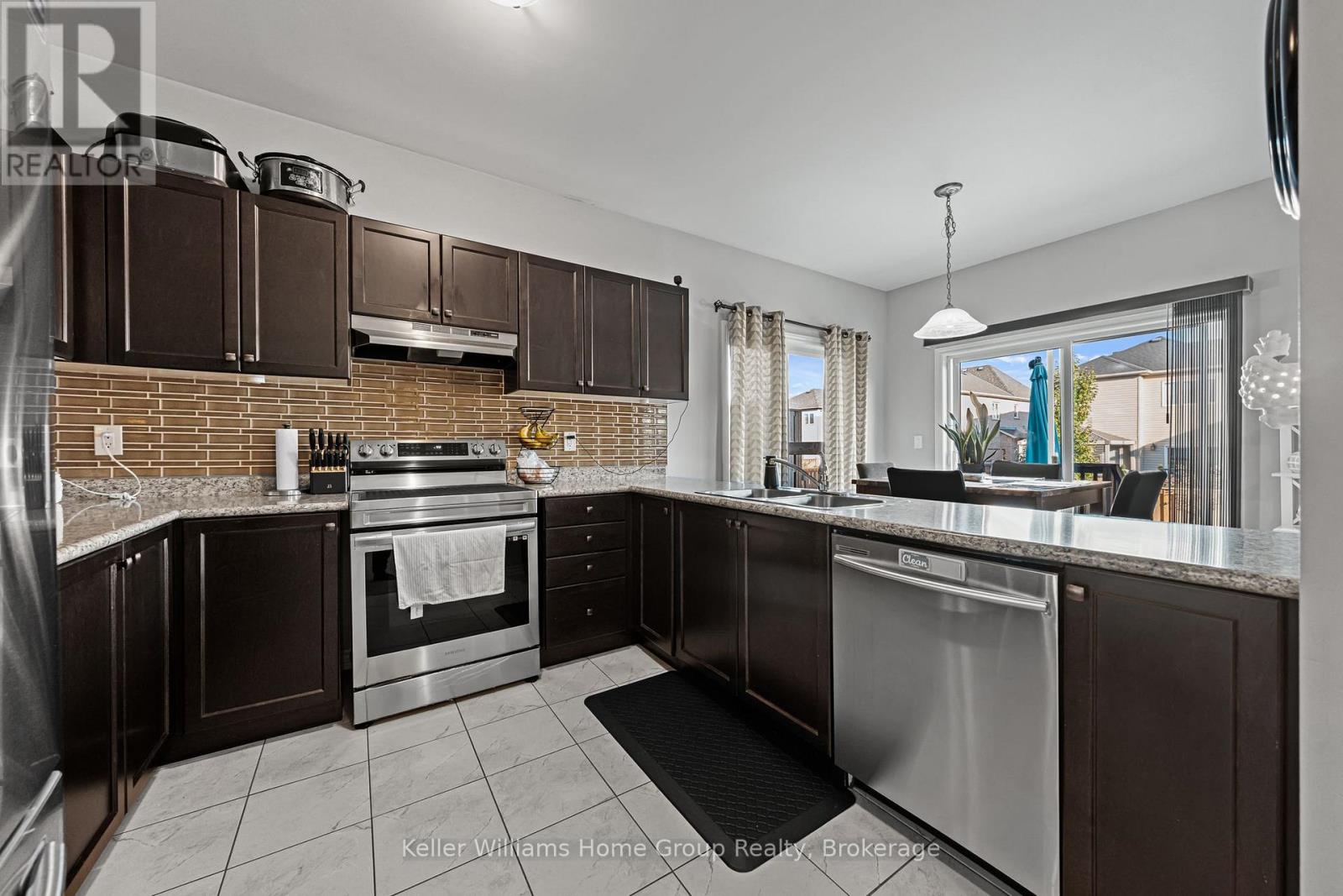 24 Courtney Street, Centre Wellington, Ontario  N1M 0C9 - Photo 15 - X12656968