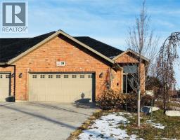 21 BABKIRK LANE, Leamington, Ontario