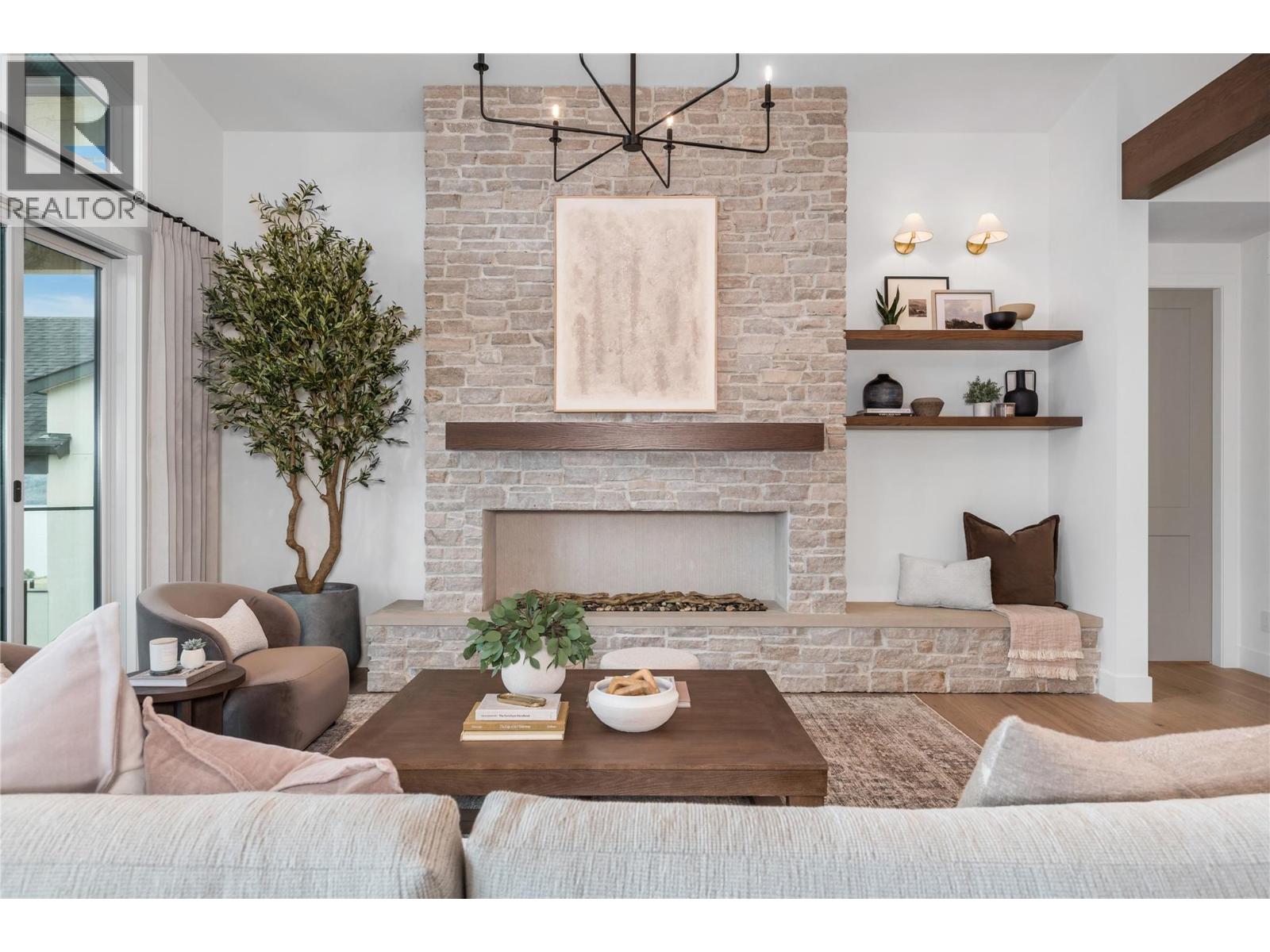 4017 Sunstone Street, West Kelowna, British Columbia  V4T 0H1 - Photo 5 - 10371712