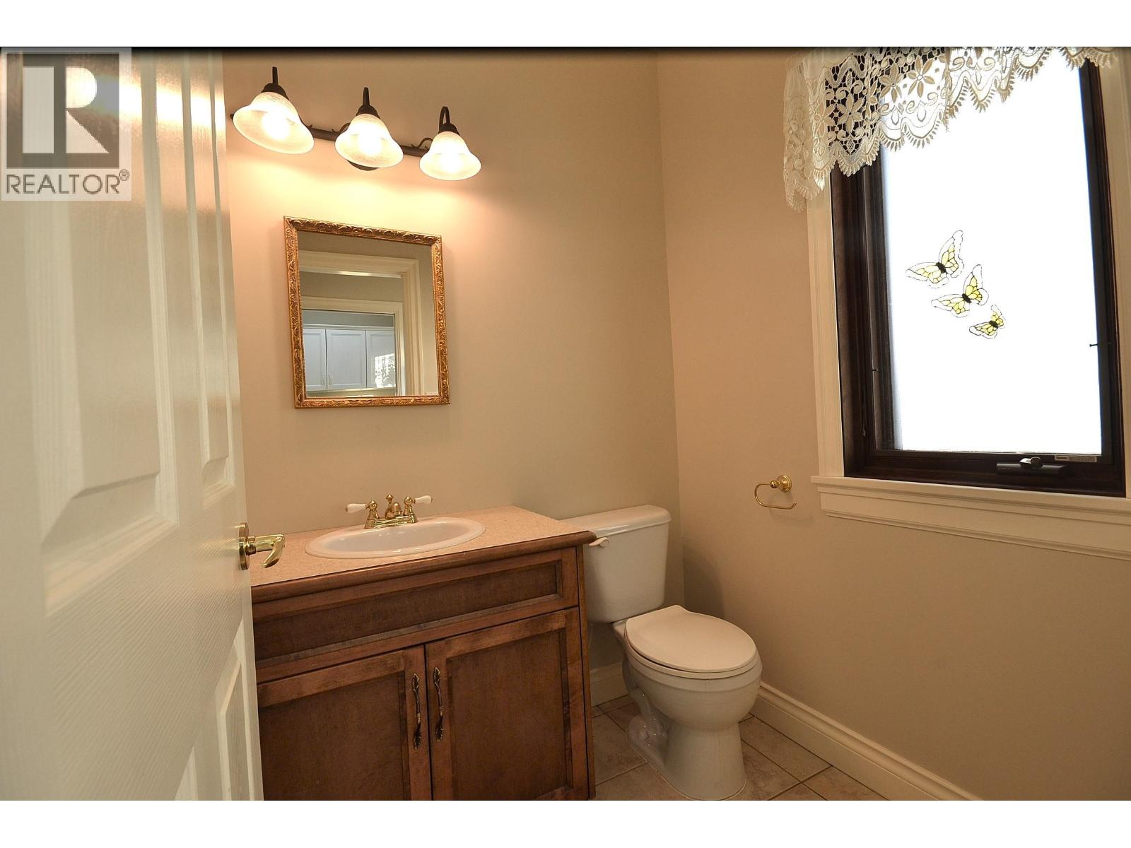 610 Robinson Street, Coquitlam, British Columbia  V3J 4E3 - Photo 7 - R3075266