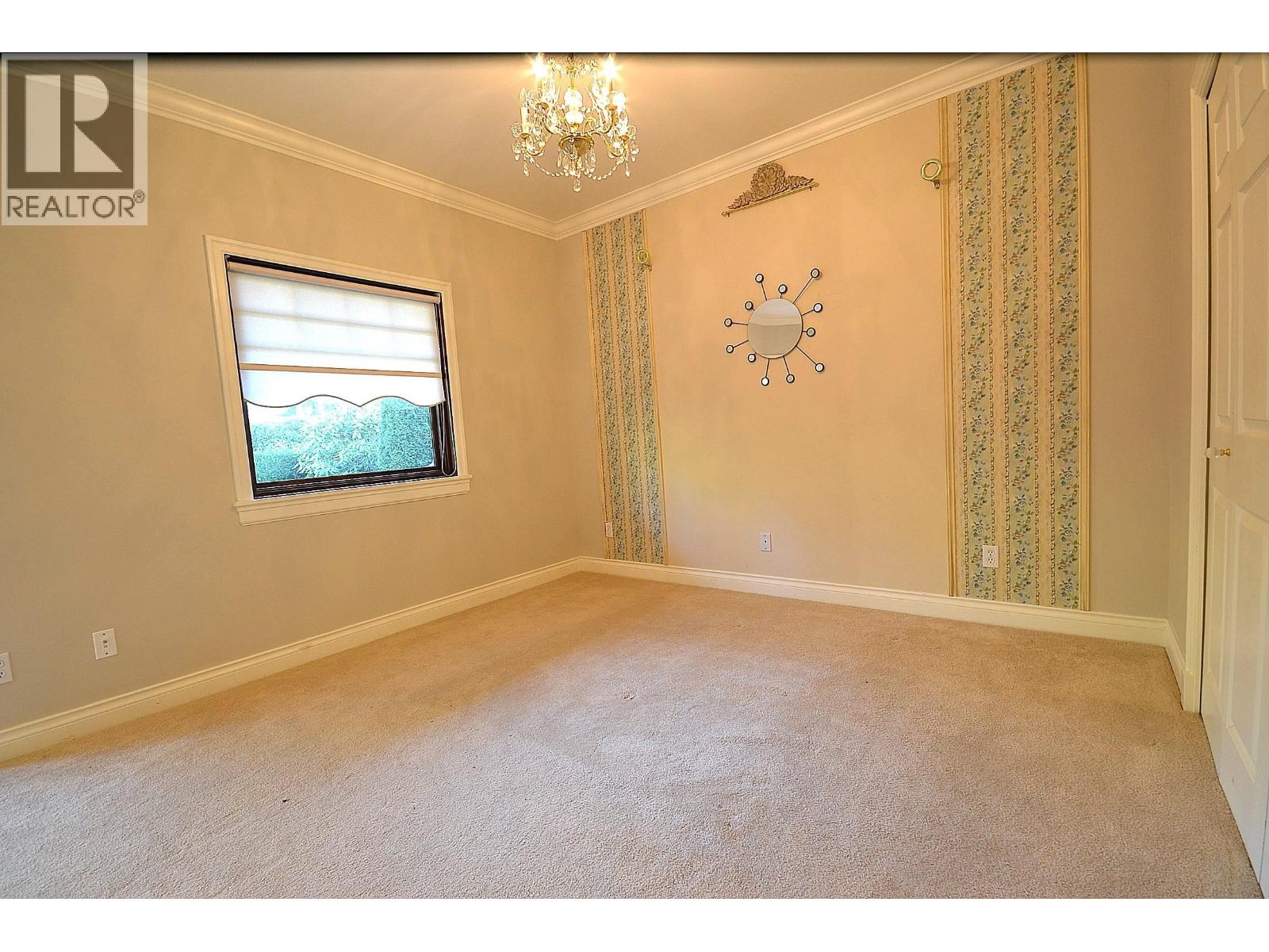 610 Robinson Street, Coquitlam, British Columbia  V3J 4E3 - Photo 10 - R3075266