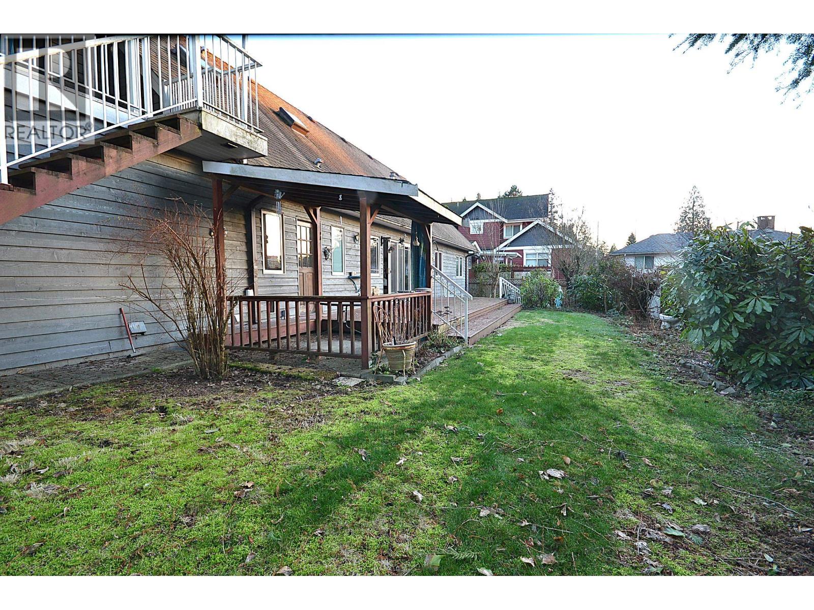 610 Robinson Street, Coquitlam, British Columbia  V3J 4E3 - Photo 36 - R3075266