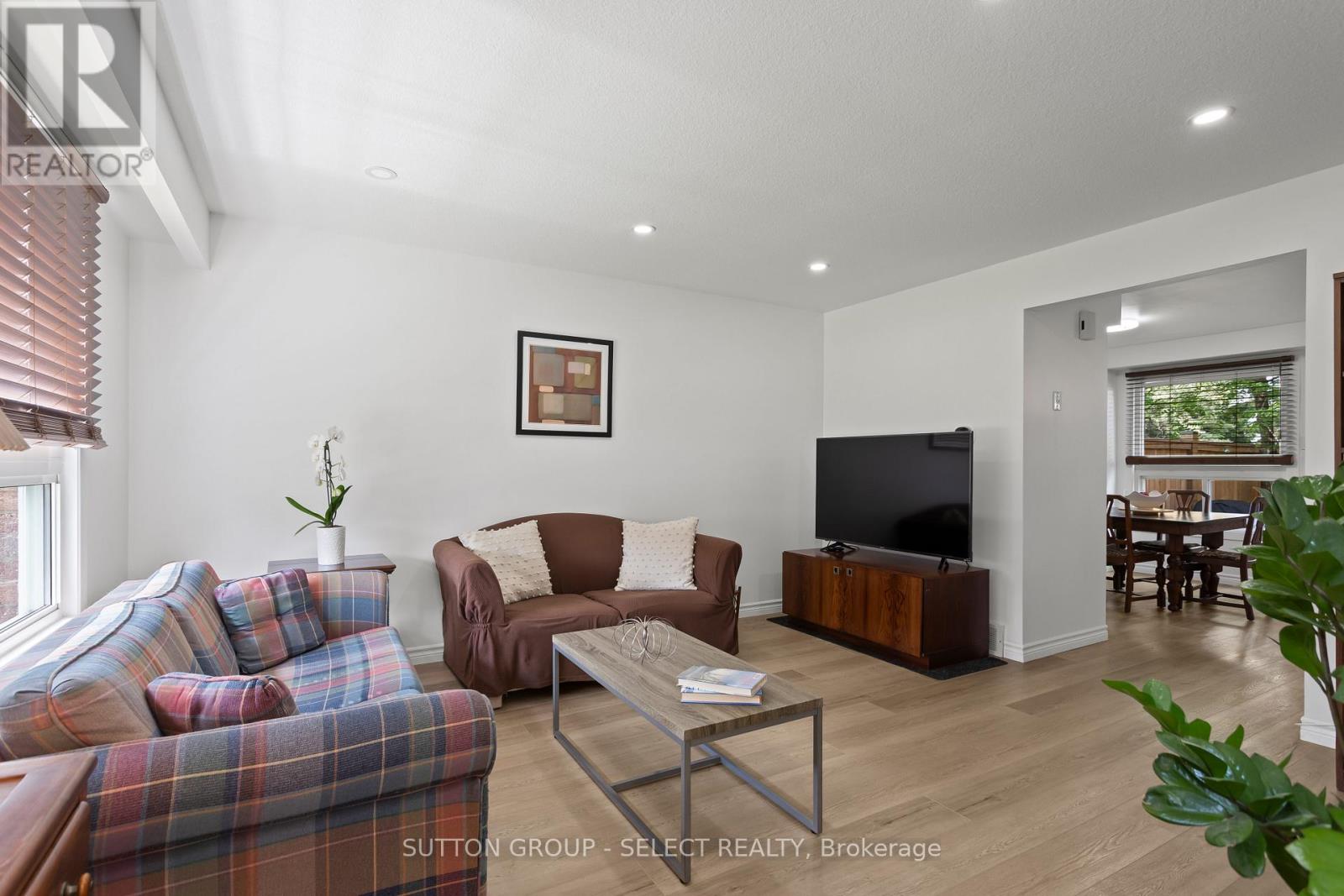 64 - 40 Tiffany Drive, London East, Ontario  N5V 3N3 - Photo 5 - X12656818