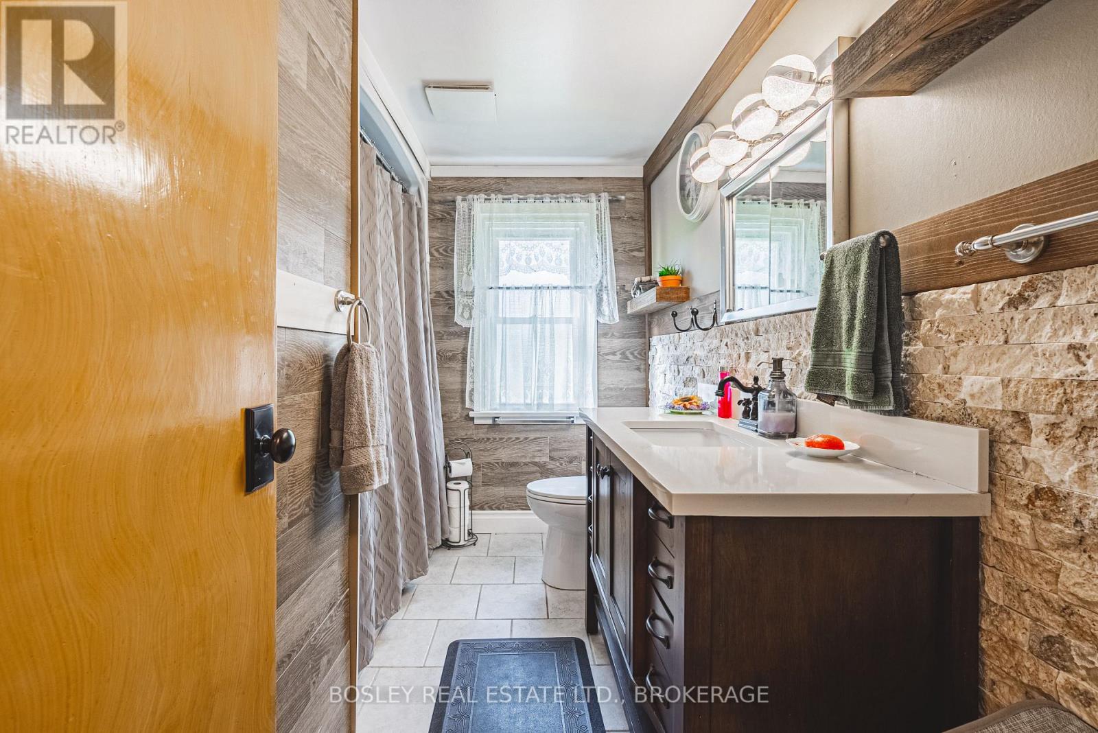 9143 Sodom Road, Niagara Falls, Ontario  L2E 6S6 - Photo 16 - X12433878