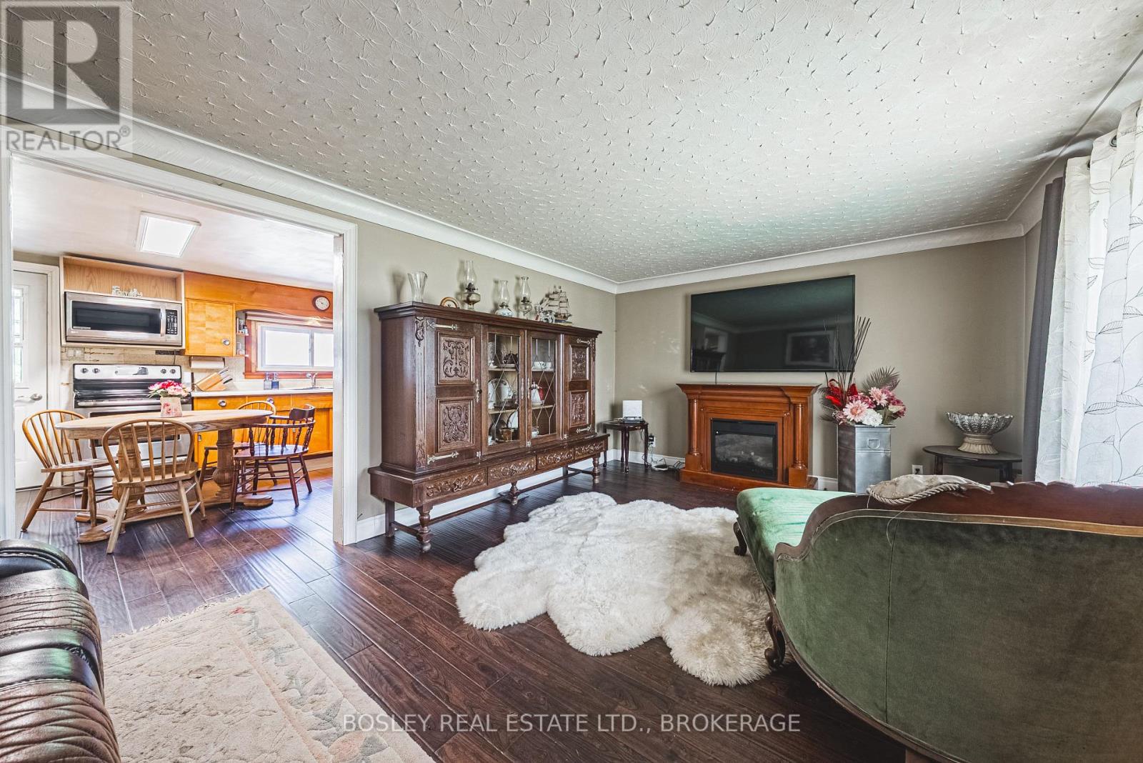 9143 Sodom Road, Niagara Falls, Ontario  L2E 6S6 - Photo 9 - X12433878