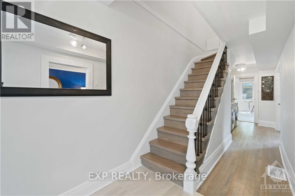 162 King Edward Avenue, Ottawa, Ontario  K1N 7L3 - Photo 3 - X12656808