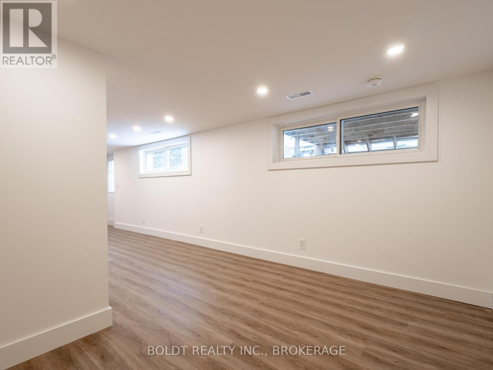 Lower - 7160 Waters Avenue, Niagara Falls, Ontario  L2G 5X6 - Photo 7 - X12656846