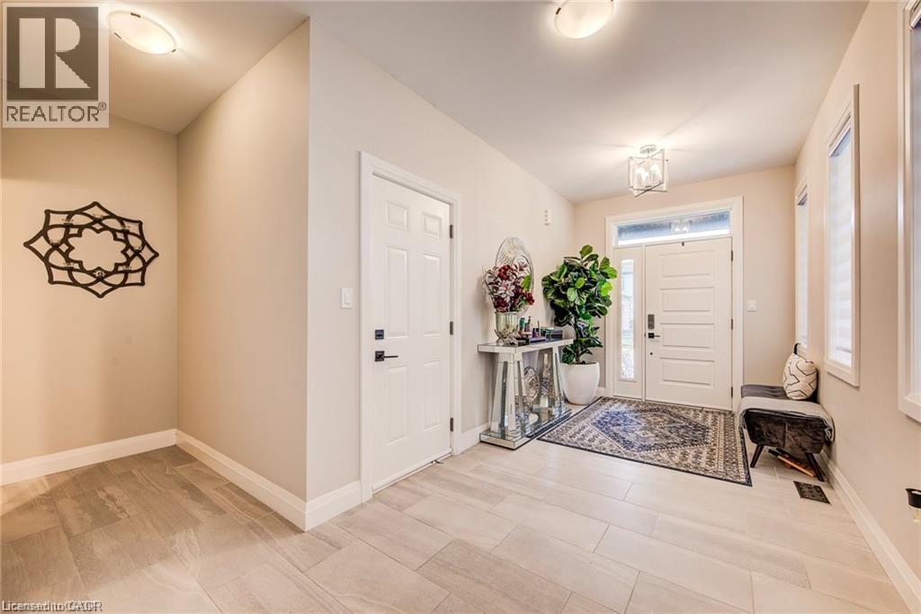 928 Chapel Hill Court, Kitchener, Ontario  N2R 0P4 - Photo 11 - 40793065