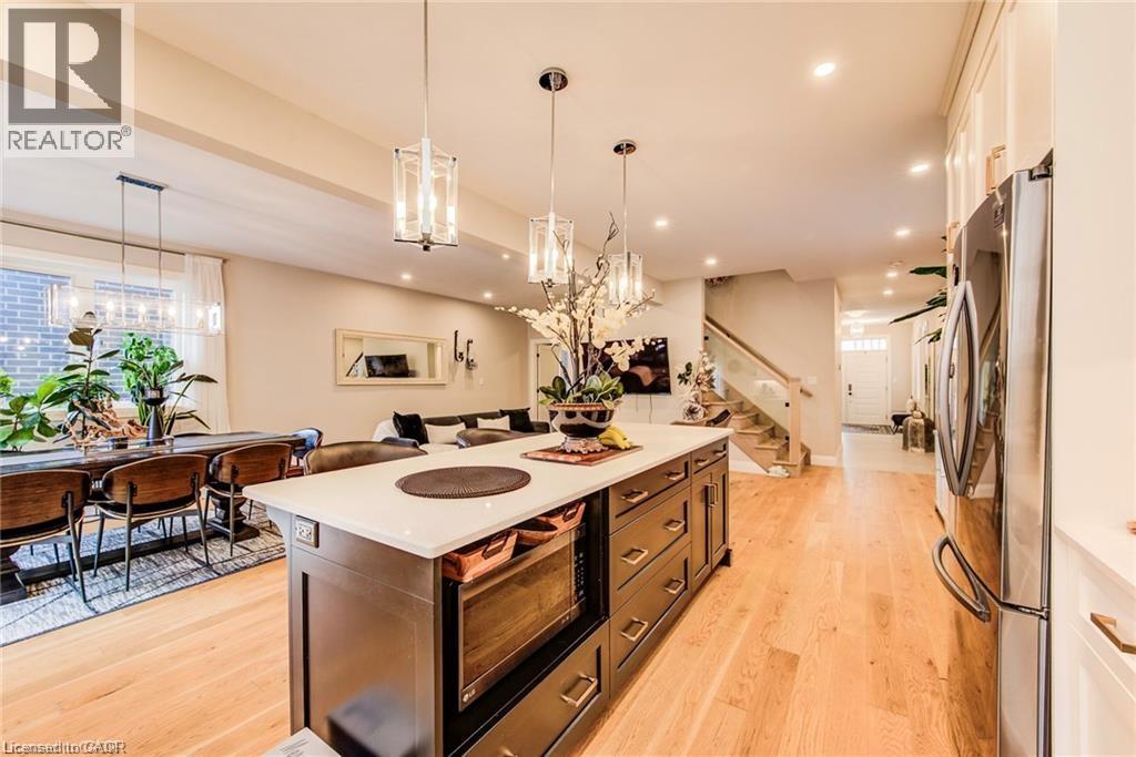 928 Chapel Hill Court, Kitchener, Ontario  N2R 0P4 - Photo 24 - 40793065