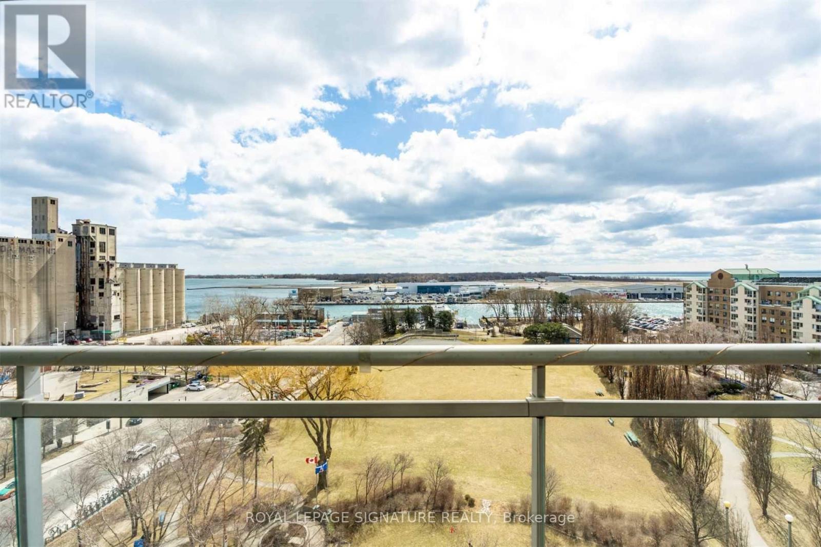 1211 - 650 Queens Quay W, Toronto, Ontario  M5V 3N2 - Photo 28 - C12656798