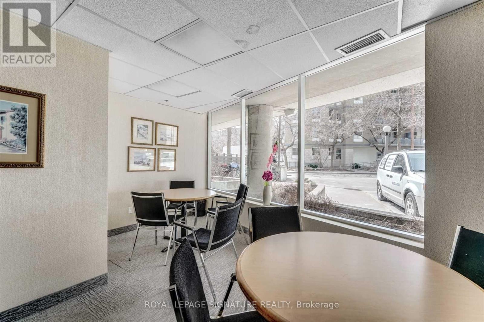 1211 - 650 Queens Quay W, Toronto, Ontario  M5V 3N2 - Photo 34 - C12656798