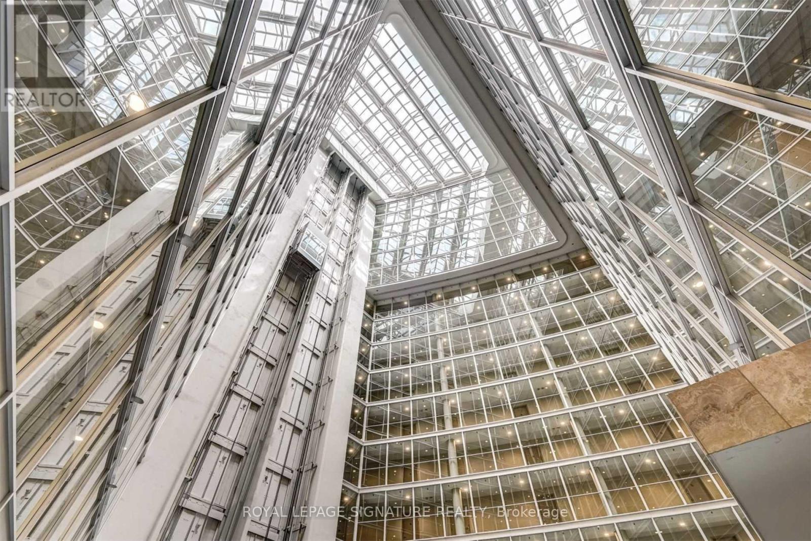 1211 - 650 Queens Quay W, Toronto, Ontario  M5V 3N2 - Photo 6 - C12656798