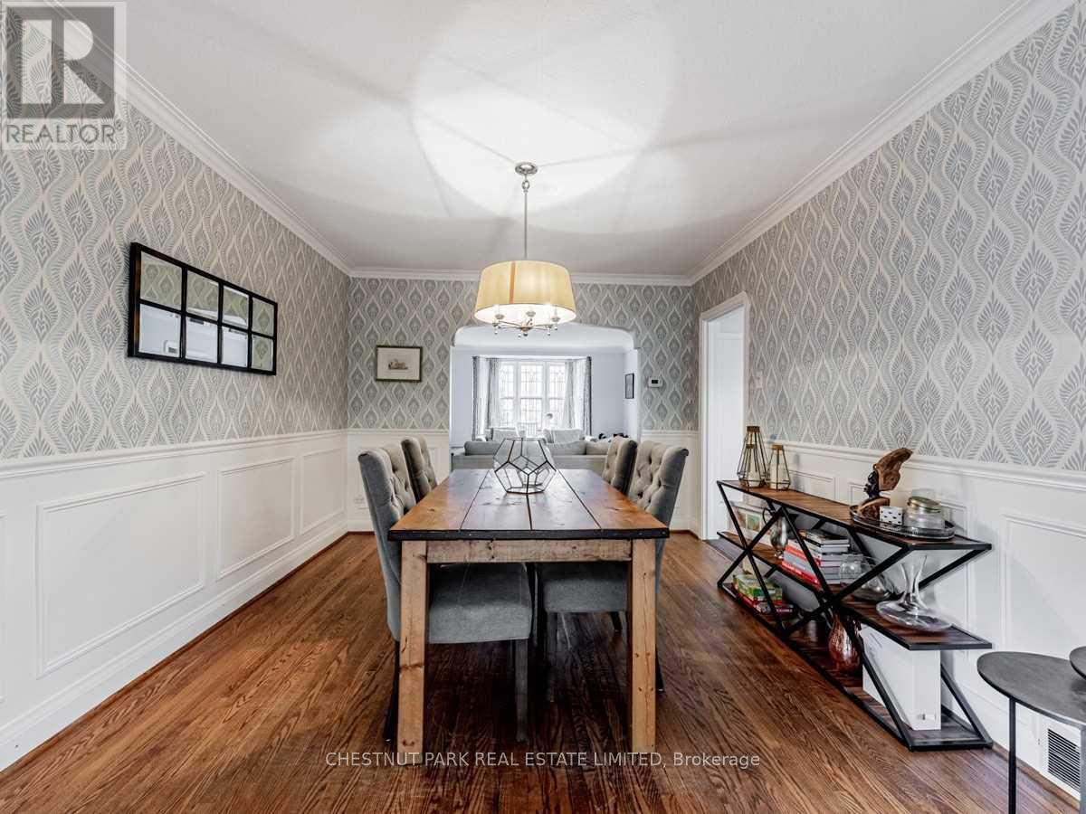 29 Glenvale Boulevard, Toronto, Ontario  M4G 2V3 - Photo 9 - C12656980