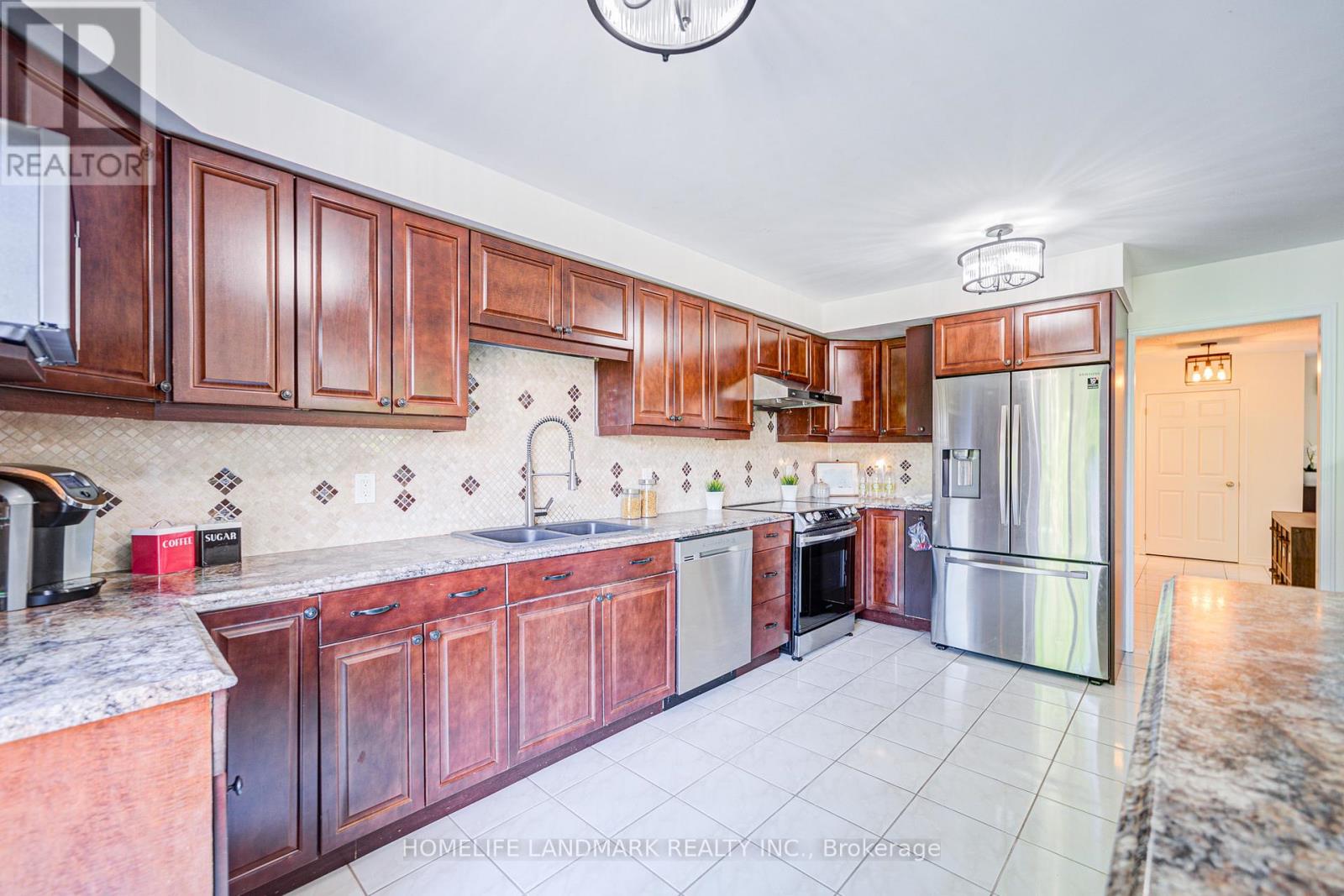 1925 Pine Grove Avenue, Pickering, Ontario  L1V 6R4 - Photo 17 - E12656812