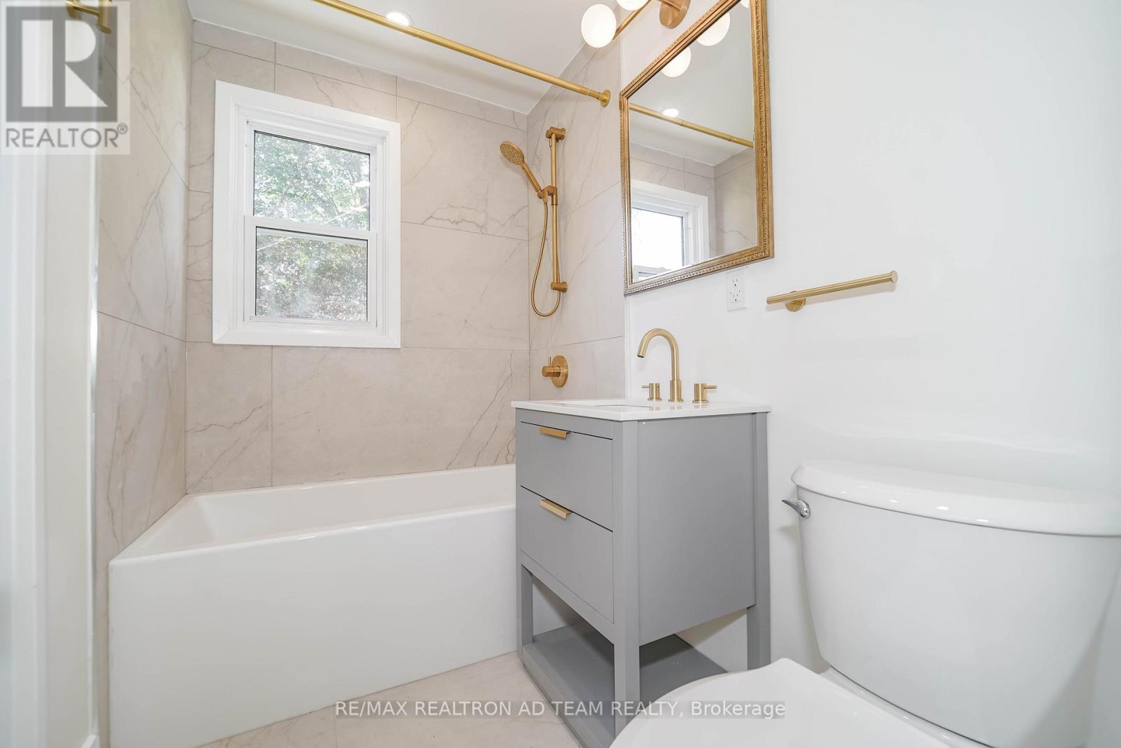 82 Admiral Road, Ajax, Ontario  L1S 2N9 - Photo 12 - E12656972