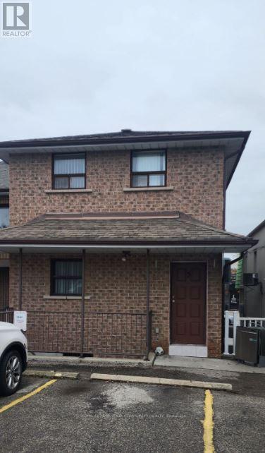 3 - 10088 Yonge Street, Richmond Hill, Ontario L4C 1T8 - Photo 2 - N12656910