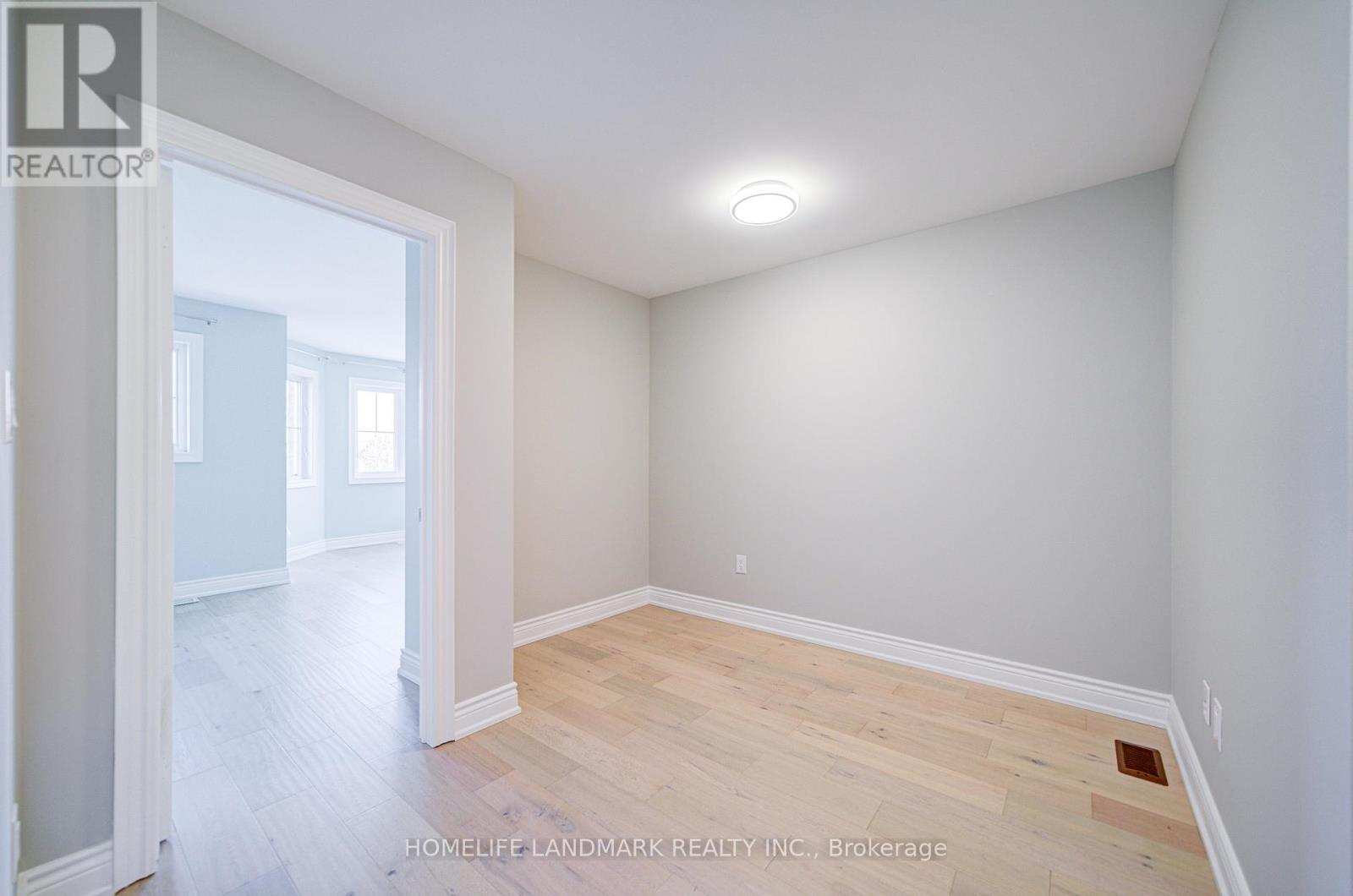 214 Alfred Paterson Drive, Markham, Ontario  L6E 2E7 - Photo 37 - N12656946